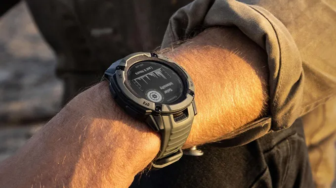 عرض مميز على ساعة Garmin Instinct 2X Solar