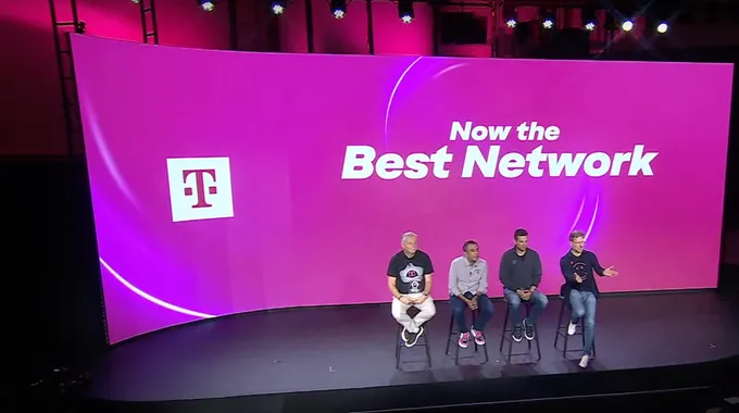 تطور خدمات الهاتف المحمول مع T-Mobile
