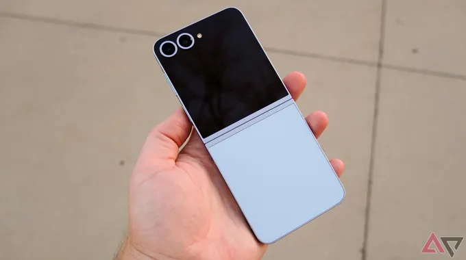 تطورات مثيرة في هاتف Galaxy Z Flip 7