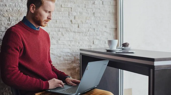 خصم هائل على Lenovo IdeaPad Flex 5i Chromebook