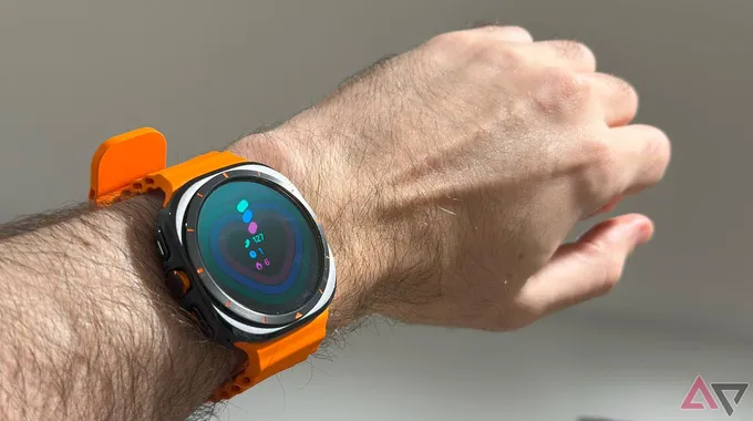 مشكلة الاهتزازات العشوائية في Galaxy Watch