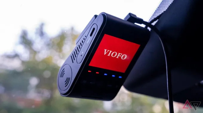 كاميرا السيارة Viofo A229 Pro: تجربة شاملة